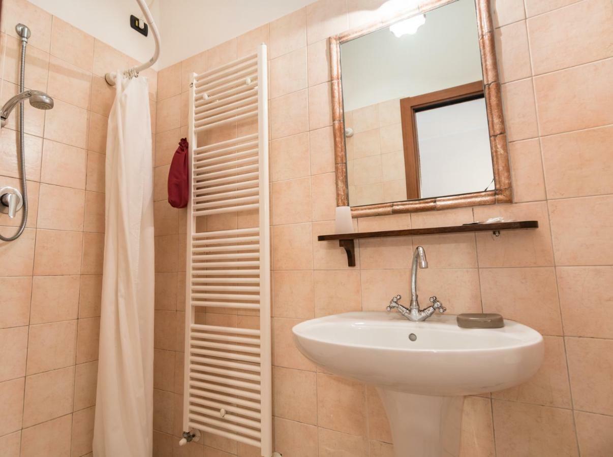 Bed & Breakfast Al Pian D'Ассизи Экстерьер фото