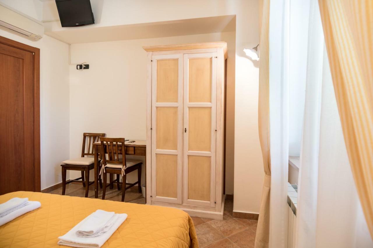Bed & Breakfast Al Pian D'Ассизи Экстерьер фото