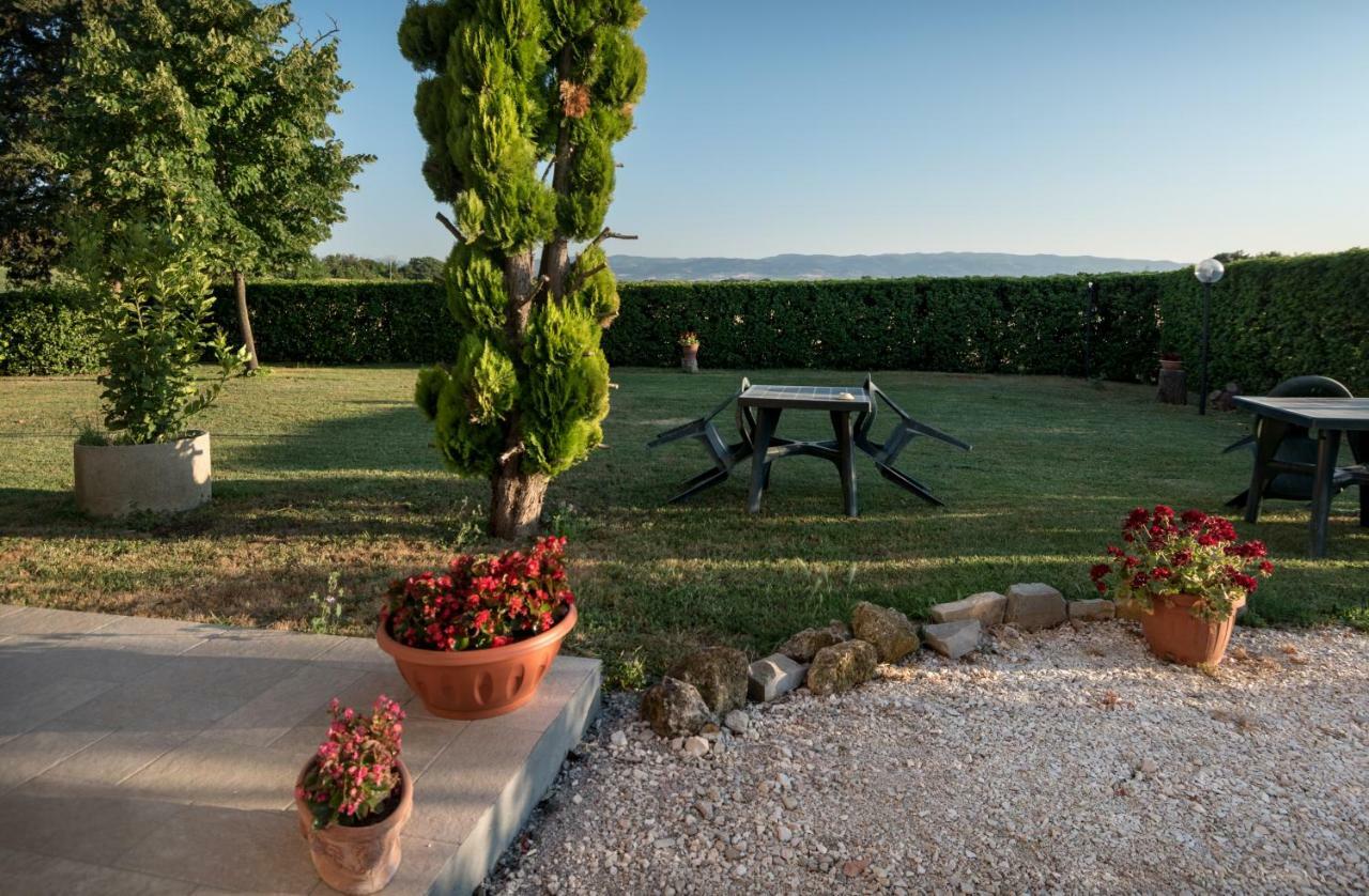 Bed & Breakfast Al Pian D'Ассизи Экстерьер фото