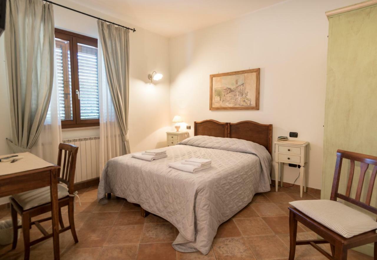 Bed & Breakfast Al Pian D'Ассизи Экстерьер фото